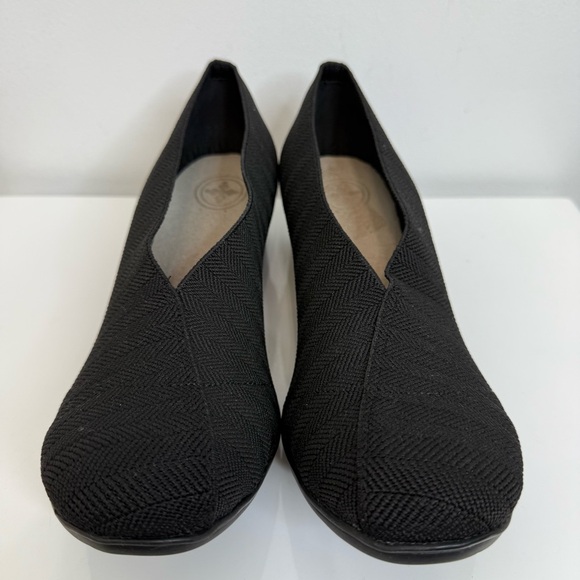Charleston Shoe Co. Black Herringbone The Cape Low Heel Wedge Shoe Women Size 8 - Picture 7 of 11